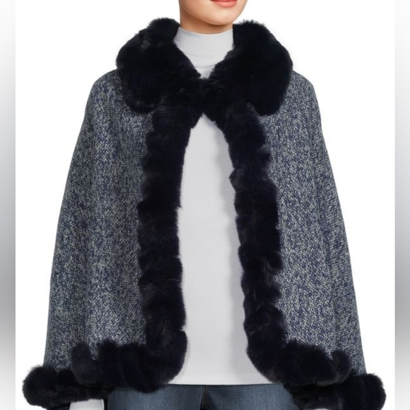 NWT VINCE CAMUTO Whip Stitched Black Faux Fur Trimmed Cape - Picture 3 of 7